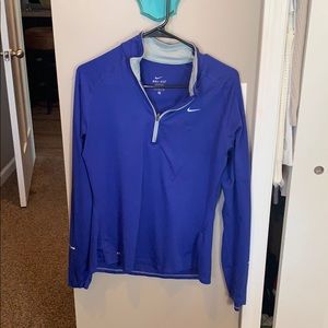 NIKE zip up pullover SIZE M